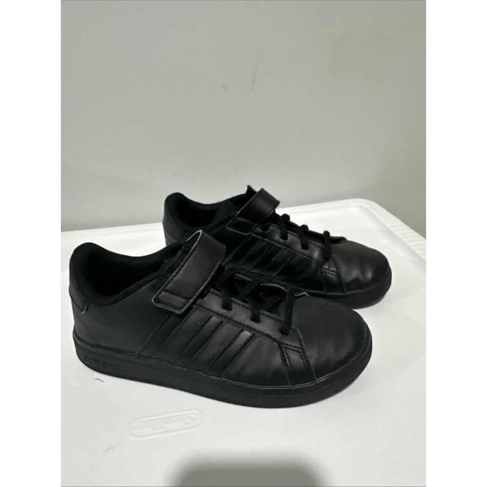 Adidas Grand Casual Court-Style Sneakers Unisex Kids Size 3